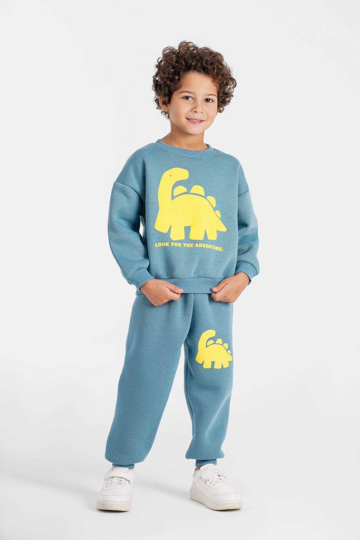 طقم ميلتون مبطن من ١٨ ش ل ٦ سنوات