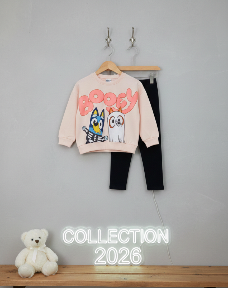 طقم بناتي مبطن